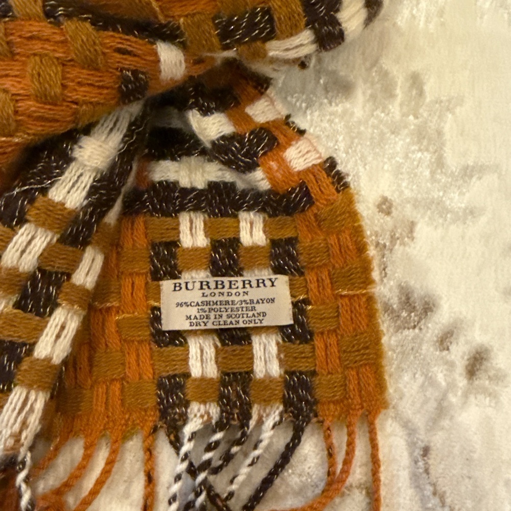 Burberry Scarf - Picture 2 of 2